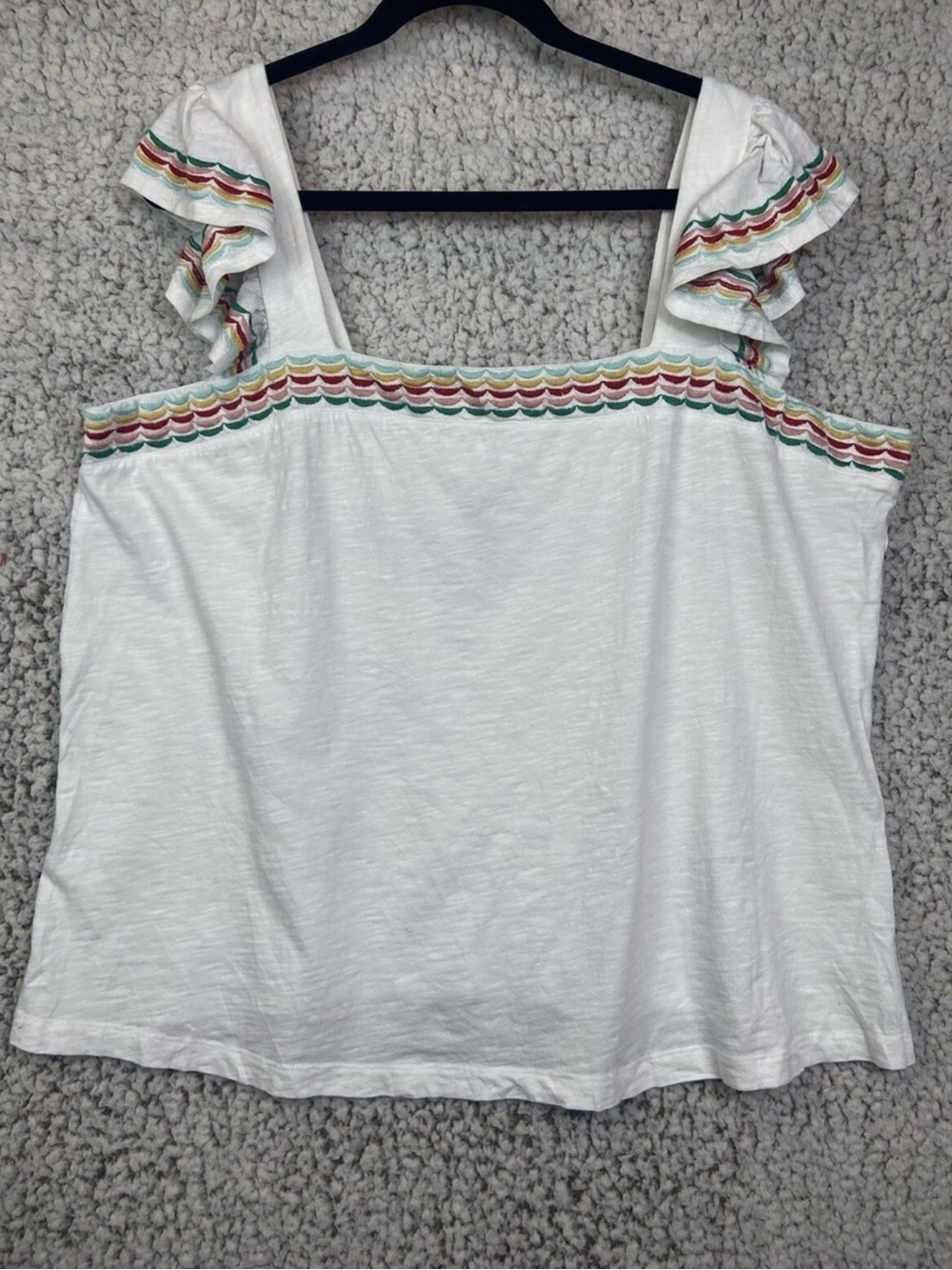 St. John’s Bay White Tank Top with Multicolor Scallop Trim